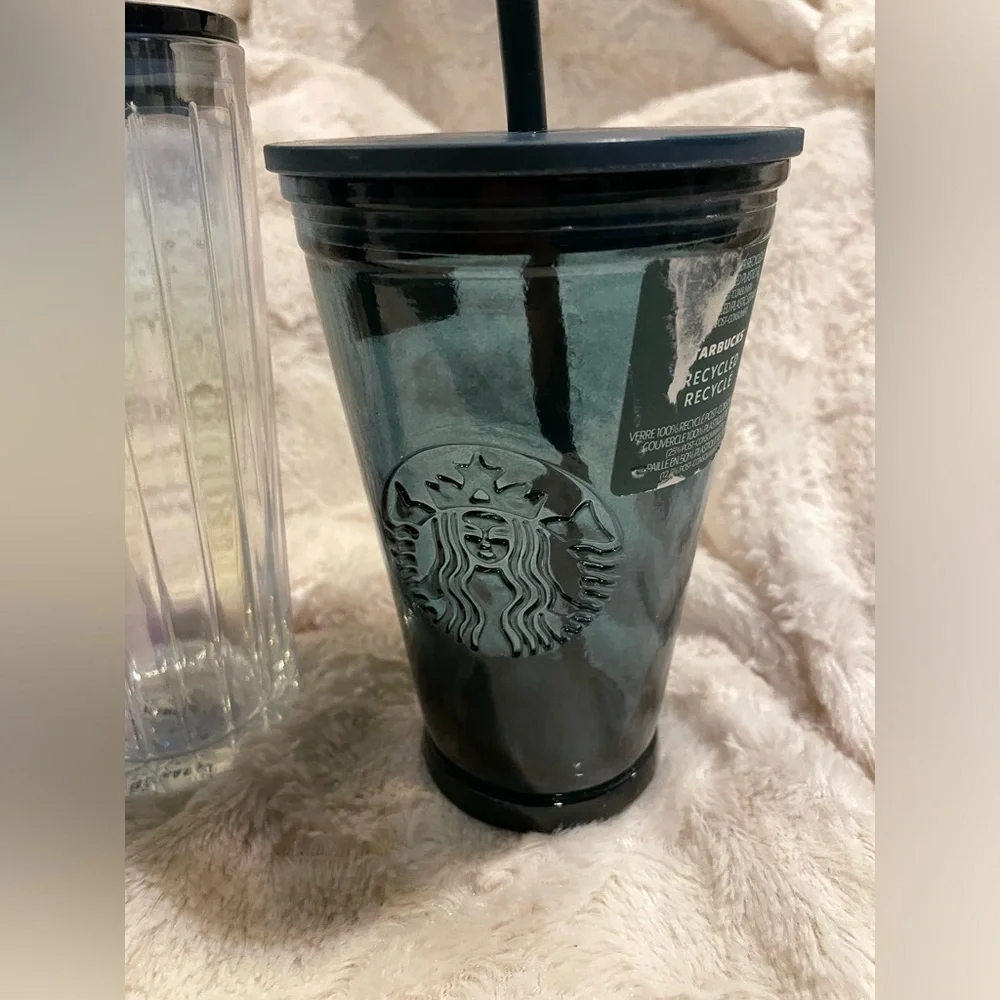 Starbucks’s coffee cup set